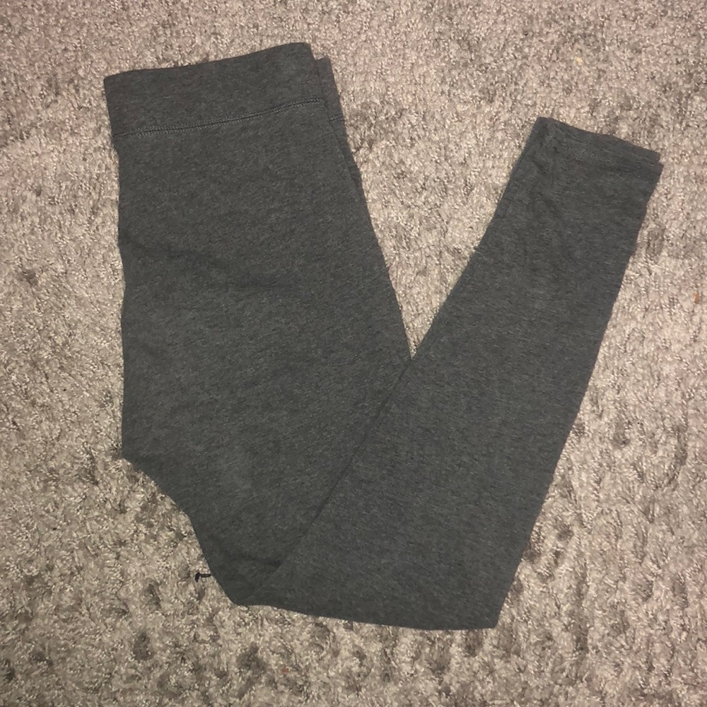 Gray leggings